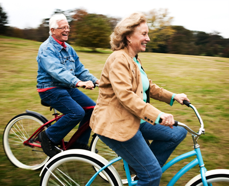 couple riding bikes
